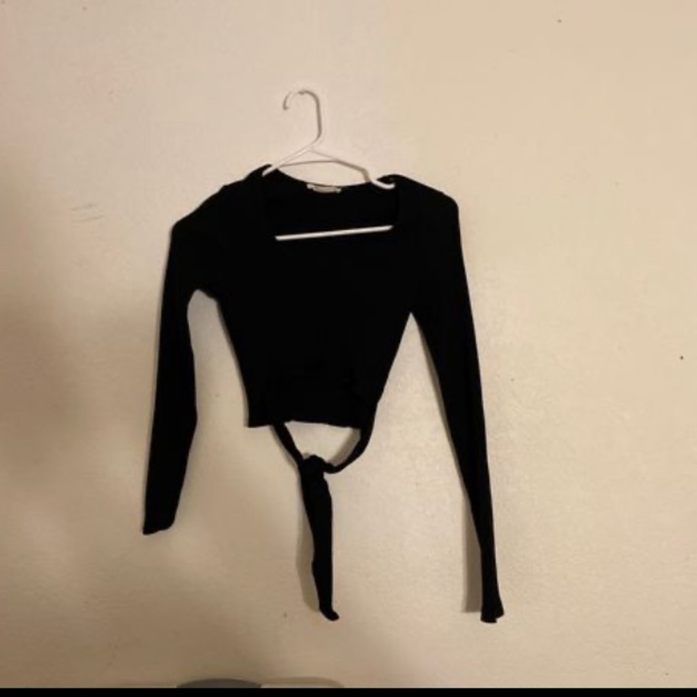 Long sleeve crop top